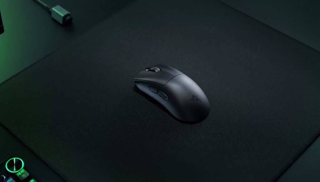 Razer lança mouse DeathAdder V3 Hyperspeed